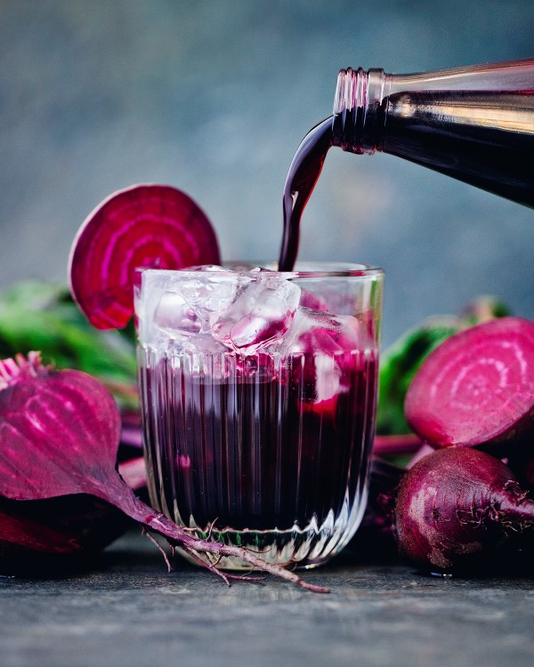 Beetroot_juice_pour.jpg